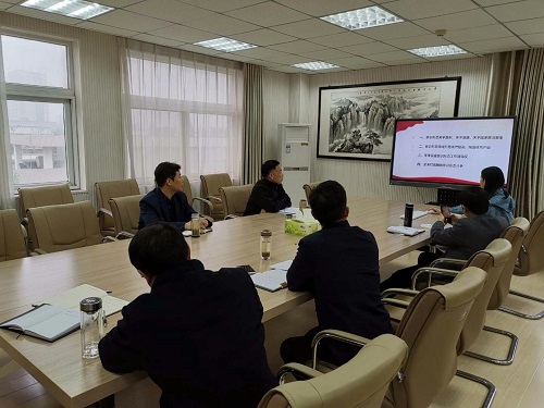 云顶yd2223线路检测召开党委理论中心组学习会议暨2019年度意识形态工作专题会