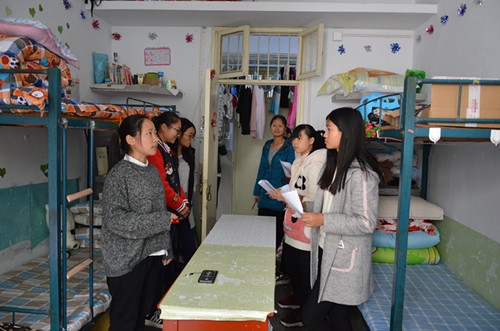 云顶yd2223线路检测顺利开展新生“绿色家园”宿舍评比活动