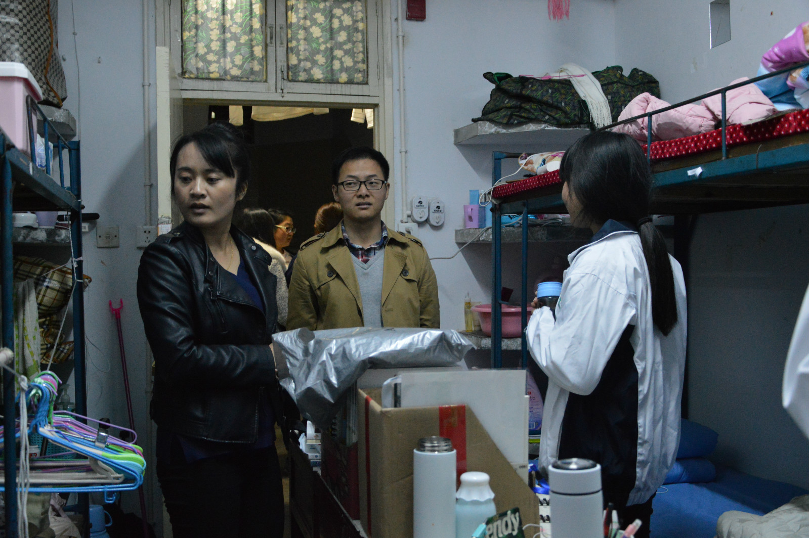 云顶yd2223线路检测开展宿舍用电安全大检查