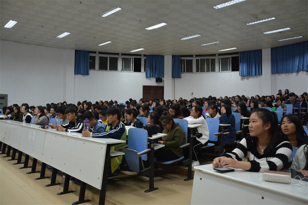 云顶yd2223线路检测成功举办安全教育宣讲会