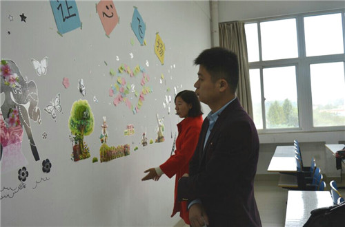 云顶yd2223线路检测成功举办“心情墙”评比活动