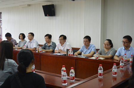 云顶yd2223线路检测举行2017级新生家长见面会