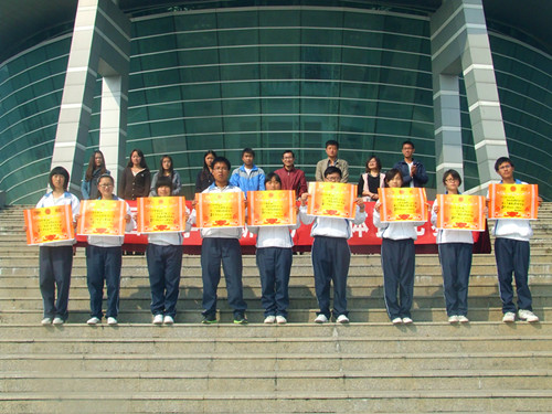 云顶yd2223线路检测举行2012级新生广播操比赛