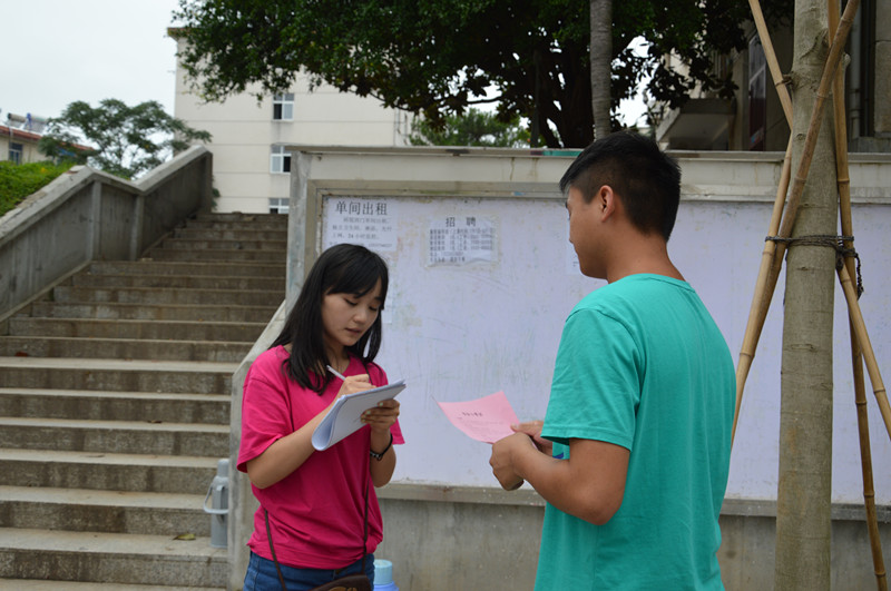 云顶yd2223线路检测暑期实践小分队开展安全知识宣讲活动